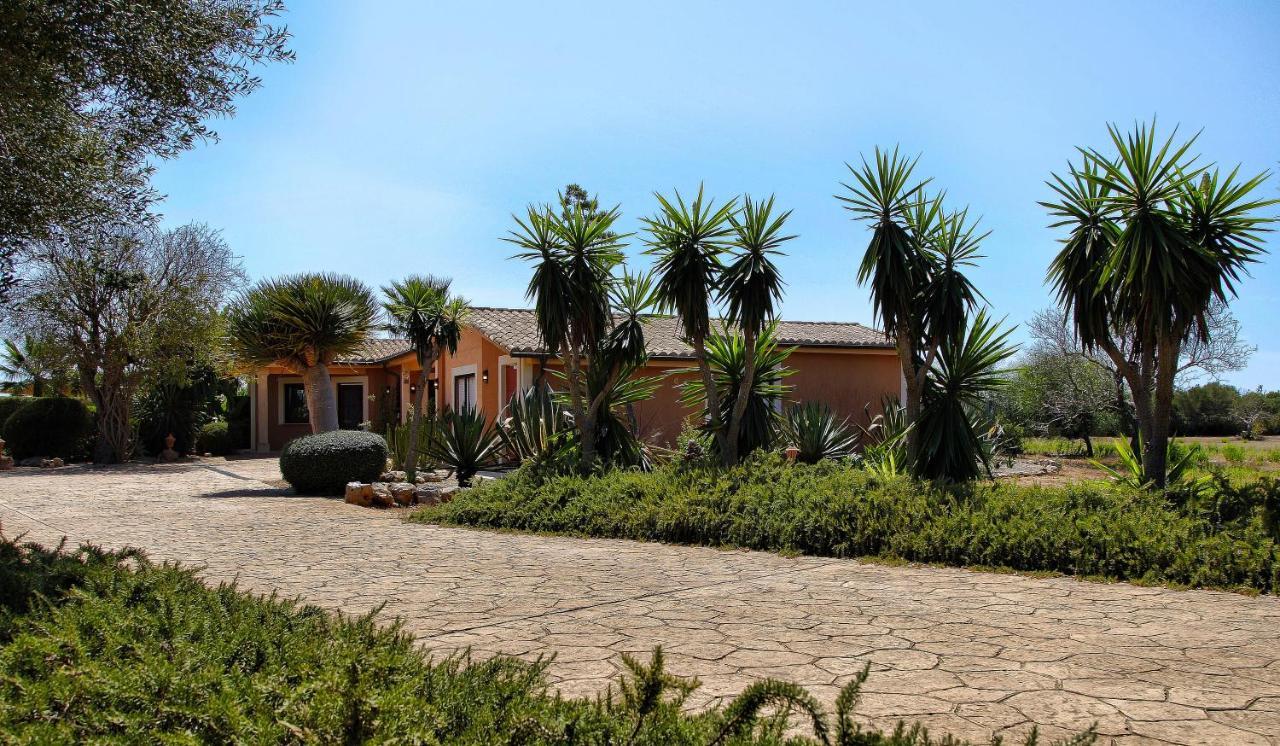 Finca Casa Mas Santanyi Exterior photo